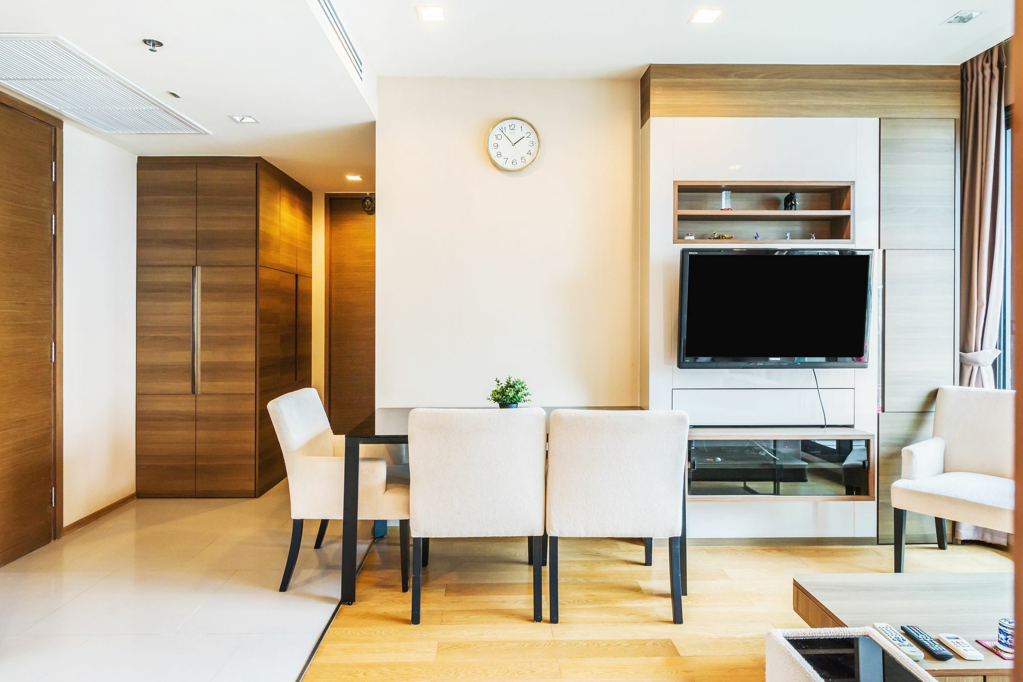 The Address Sathorn By Favstay Bangkok Luaran gambar
