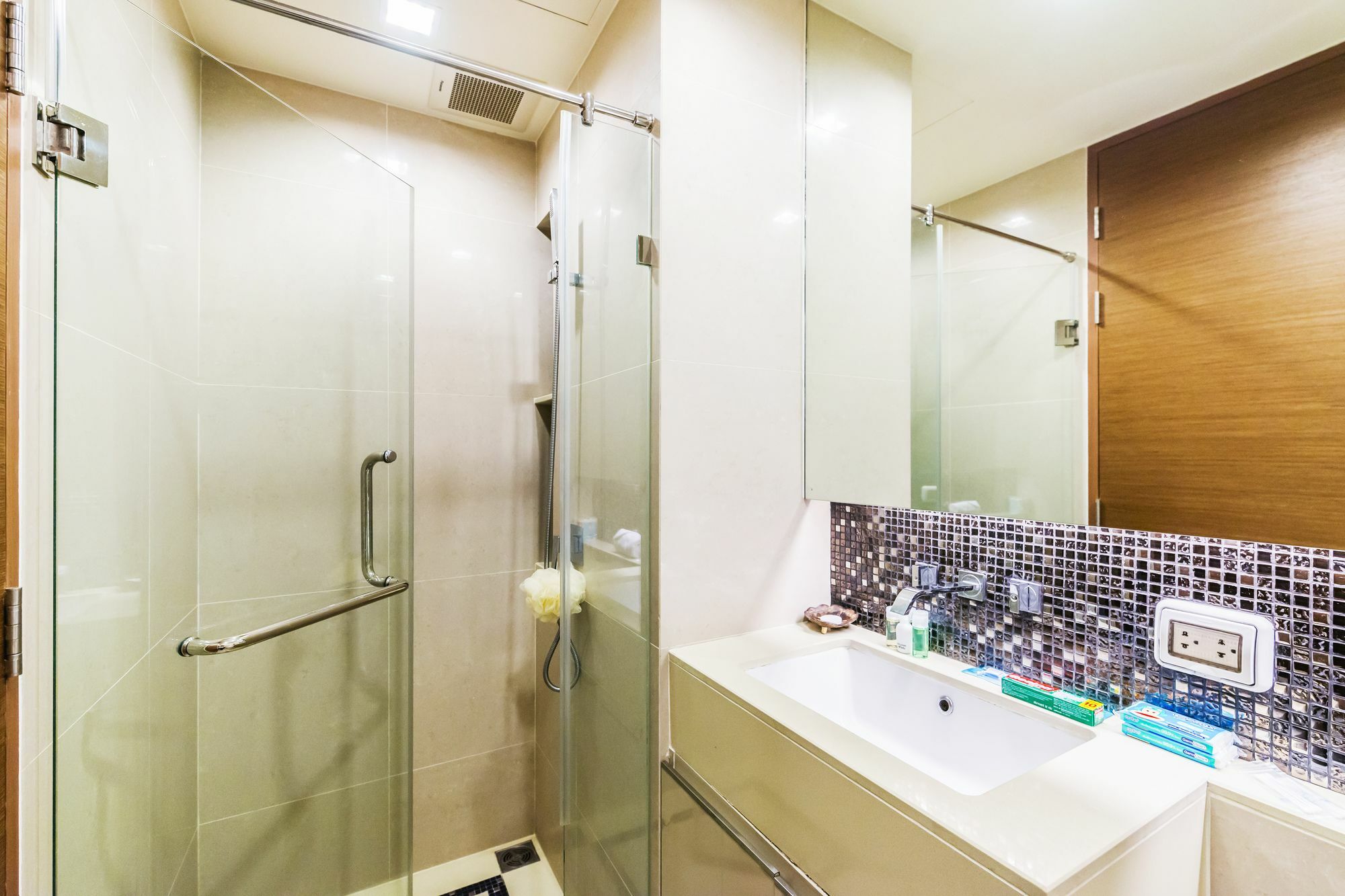 The Address Sathorn By Favstay Bangkok Luaran gambar